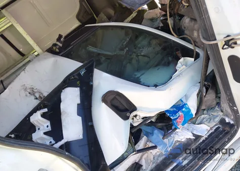 2014 Nissan Nv200 S/Sv z USA, uszkodzony, nr VIN 3N6CM0KN5EK696684